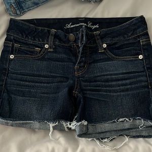 American Eagle Mid-rise short
